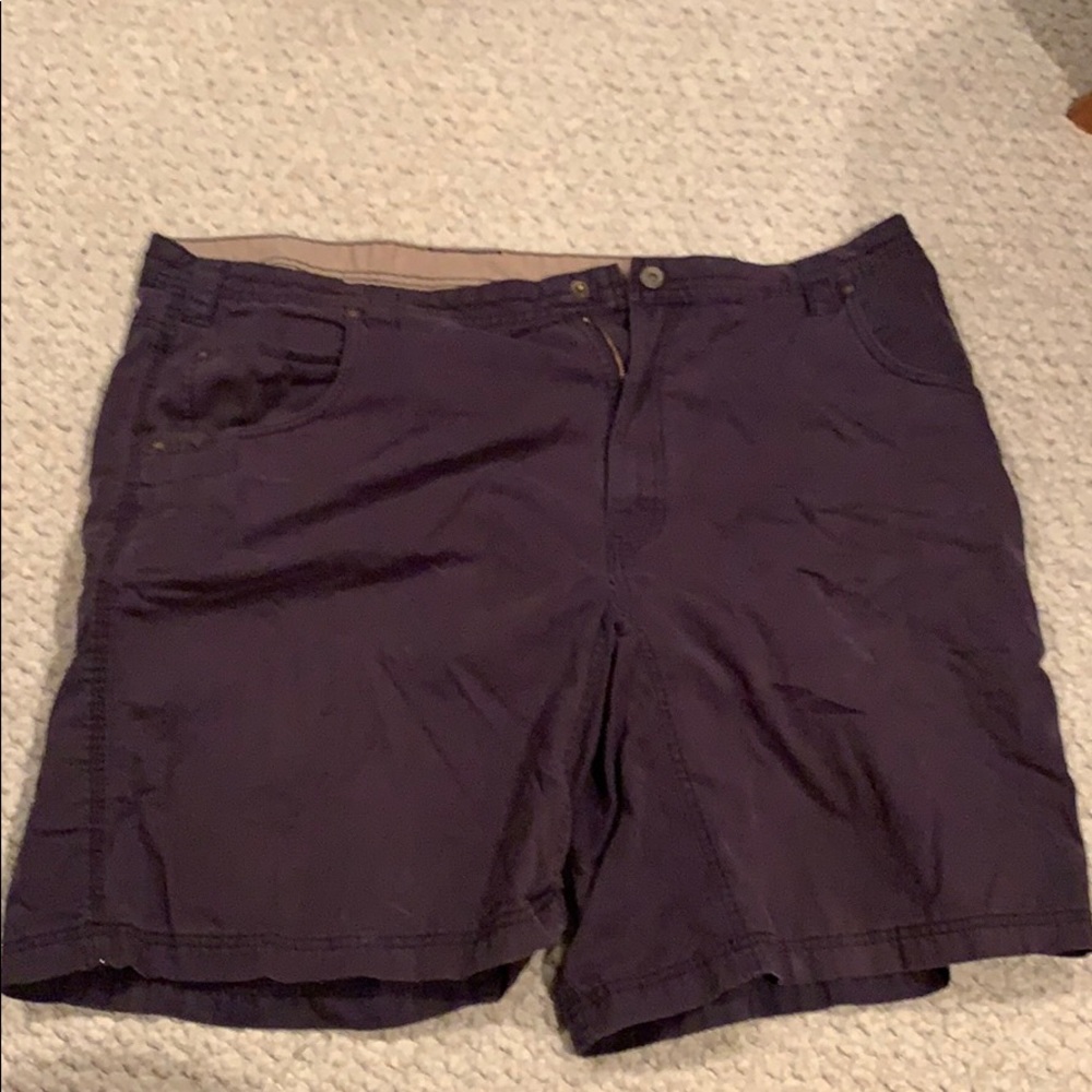 Men’s Dark Blue Flat Front shorts